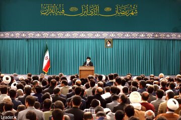 قائد الثورة: البنية التحتية للقضايا القرآنية متوفرة اليوم في البلاد