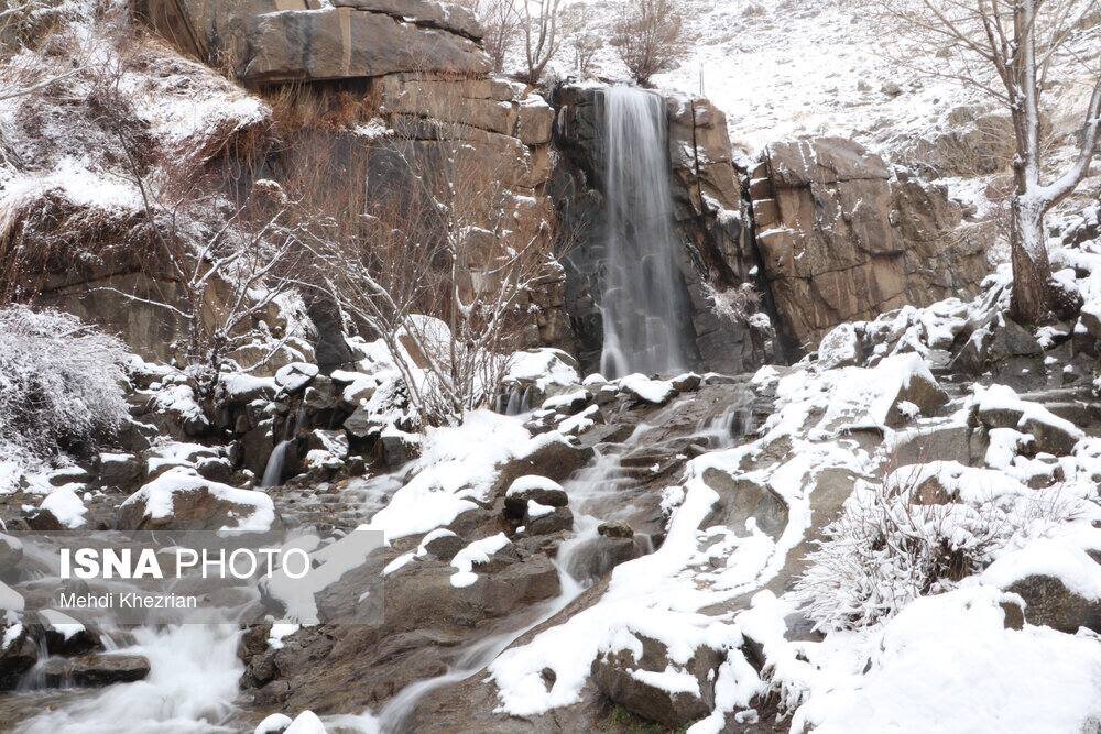 بارش برف بهاری در این استان مسافرپذیر/ عکس