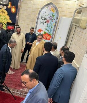حضور شمخانی در مراسم افطاری حسینیه شهدای اهواز/عکس 