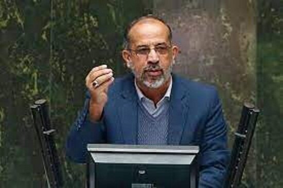 احتمال بازگشت فاطمی امین به دولت؟ / دلایل سقوط آزاد فاطمی امین از ۱۸۲ رای مخالف استیضاح قبلی به ۸۴ رای موافق استیضاح فعلی