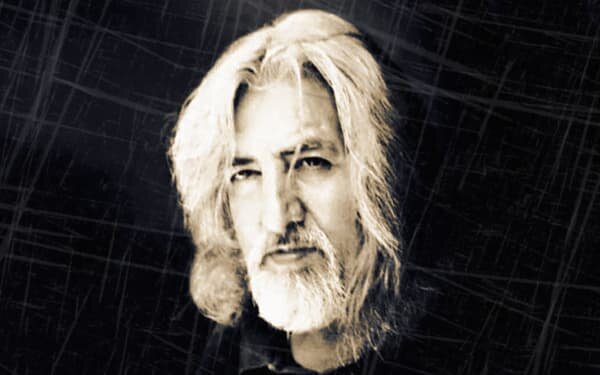 ببینید | نام من عشق است سروده حسین منزوی