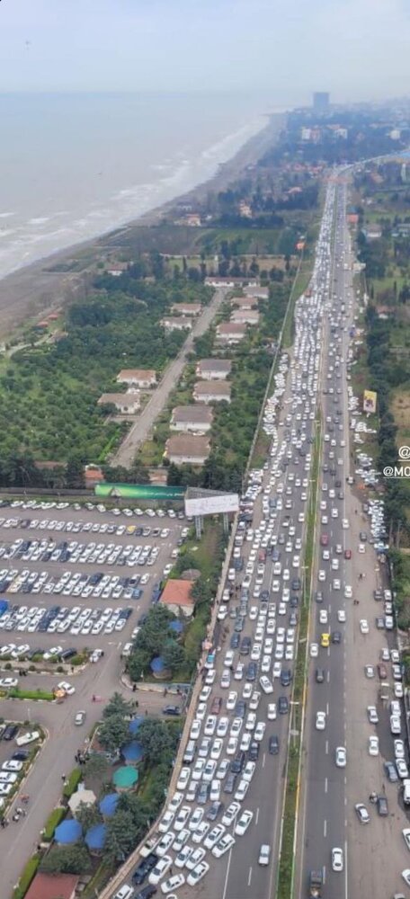 عکس | ترافیک عجیب و پرحجم نوروزی در جاده‌ رامسر