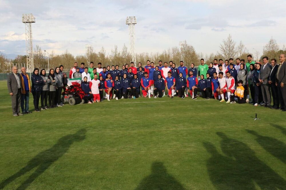 عکس | زنان مهمان ویژه تمرین تیم ملی