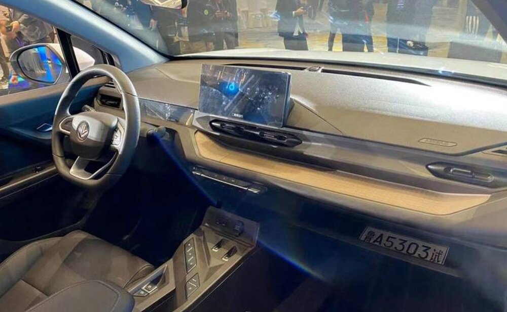 همزاد چینی تسلا به ایران میآید؟ / عکس