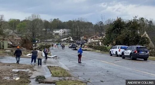 گردبادهای شدید در آمریکا قربانی گرفت/ خسارات و قطعی برق گسترده در چندین ایالت گردبادهای شدید در آمریکا قربانی گرفت/ خسارات و قطعی برق گسترده در چندین ایالت