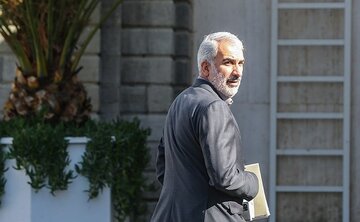 بدنبال تاکید رییسی بر برخورد با مقصران ؛ احتمال برکناری وزیر آموزش و پرورش قوّت گرفت