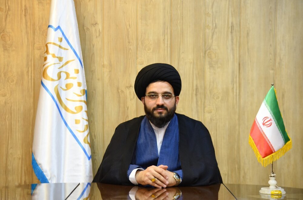 لباسهای ممنوعه برای آقایان در «ادارات» و «معابر عمومی» اعلام شد/ صاحبان کراوات از گرفتن خدمات دولتی محروم نیستند