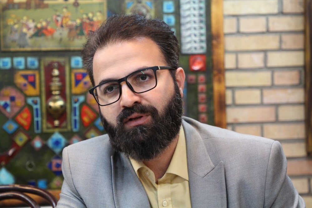 طاقچه؛ هر فرد بابت جرم خودش باید مجازات شود/ تندرویها باعث مهاجرت هنرمندان و جوانان شد