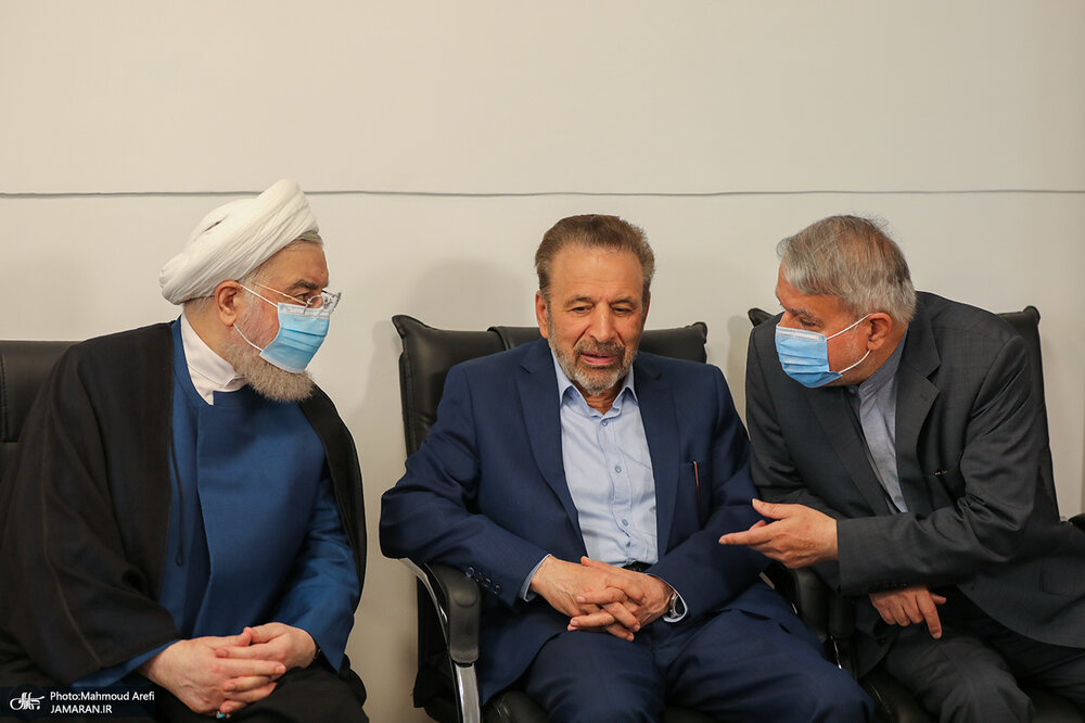 دیدار نوروزی روحانی با اهالی سیاست و فرهنگ 