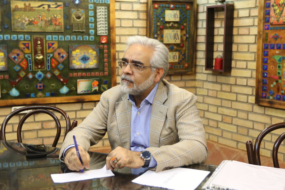 قرارداد چند آبیپوش ۸ برابر شد/نگاه پوپولیستی در استقلال و پرسپولیس وجود دارد