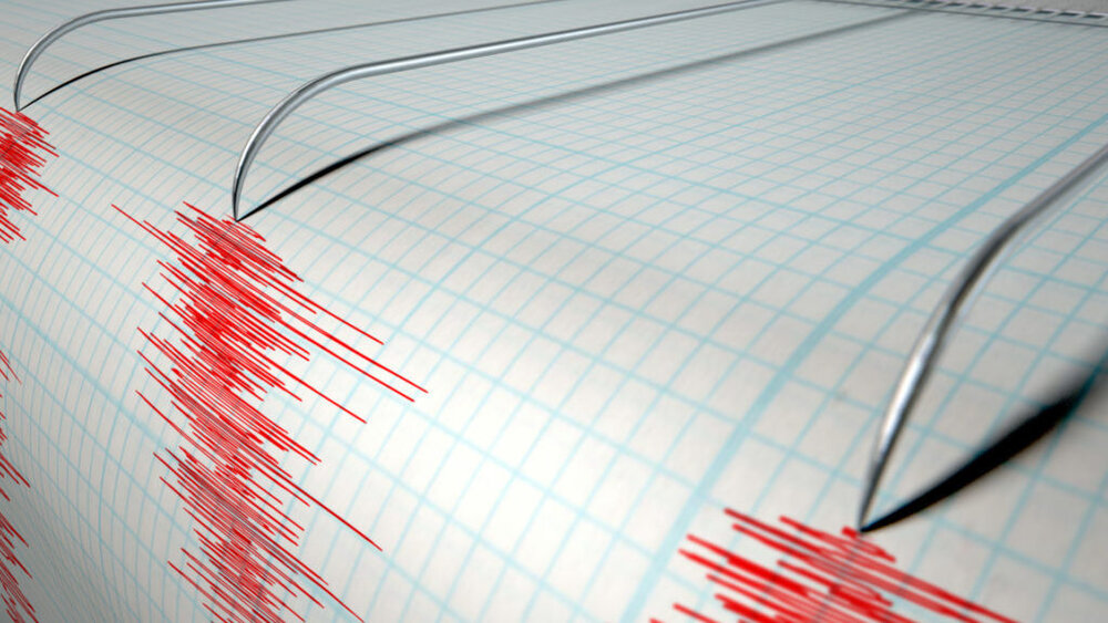 - زلزله نسبتا بزرگ در شیلی