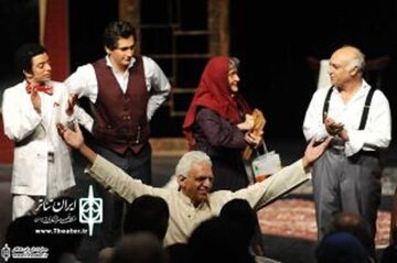 تئاتر از سینما سختتر است تئاتر از سینما سختتر است