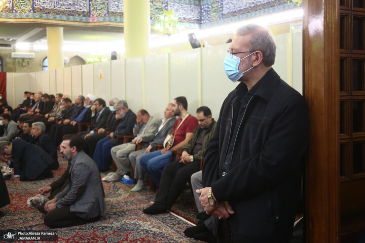 تصاویر | حسن روحانی، لاریجانی و چهرههای مطرح اصولگرا در مراسم ختم همسر شهید مطهری 22