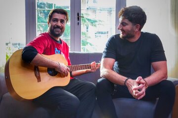 گلزار گران بود سراغ فرزاد فرزین رفتیم گلزار گران بود سراغ فرزاد فرزین رفتیم