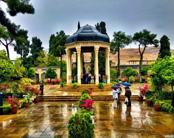 جاهای دیدنی شیراز در بهار