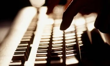 ارسال پیام و تصویر مبتذل برای زنان ۳ تا ۶ میلیون جریمه؛ بازدارنده است؟/ « مشکل اصلی مساله اثبات است» ارسال پیام و تصویر مبتذل برای زنان ۳ تا ۶ میلیون جریمه؛ بازدارنده است؟/ « مشکل اصلی مساله اثبات است»