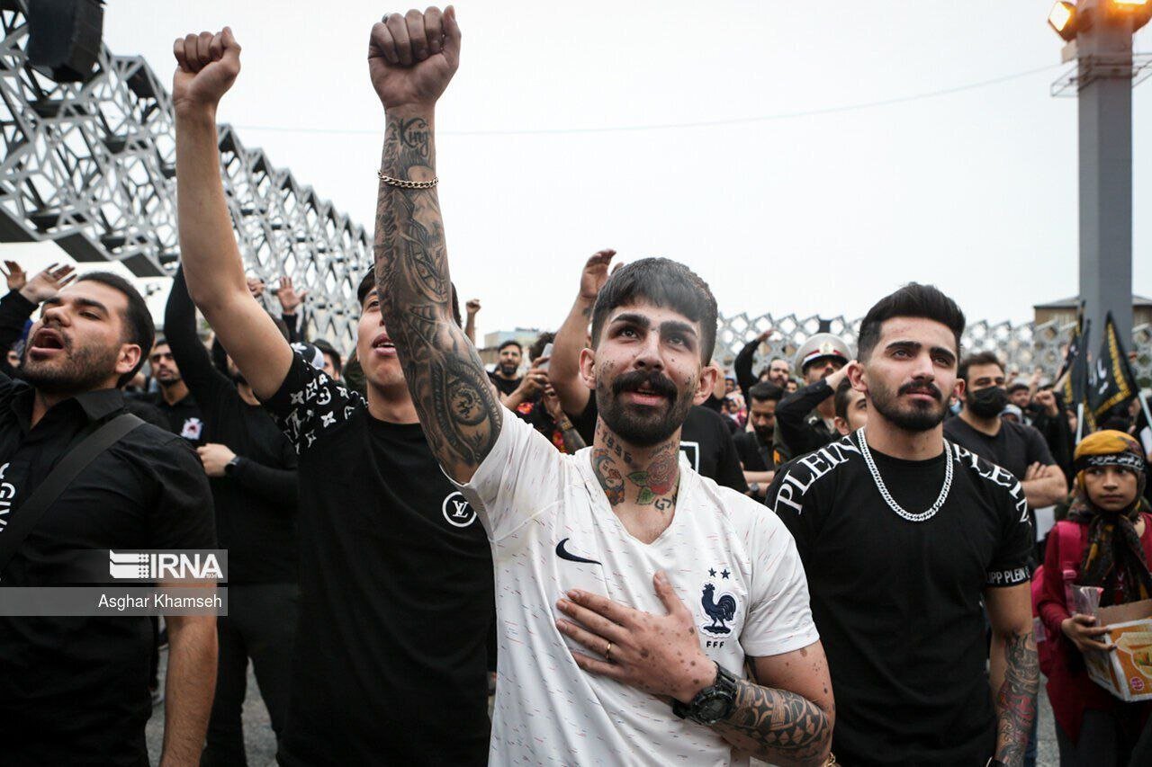 عکسی از تجمع امروز در تهران که بهسرعت فراگیر شد