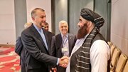 ببینید | دیدار گرم امیرعبداللهیان با وزیر خارجه طالبان