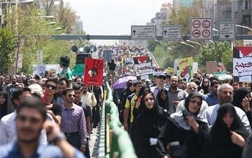 حضور «کم‌حجاب» کنار چادری‌ها در راهپیمایی روز قدس تهران / عکس