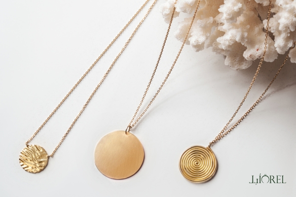 خرید جدیدترین مدل های گردنبند طلا با طراحی بی نظیر