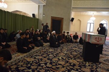 مراسم تشییع پیکر مطهر شهید گمنام دفاع مقدس در لواسان