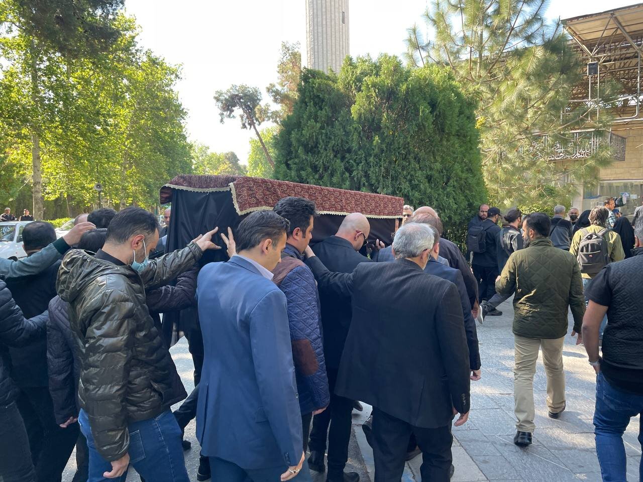 مراسم تشییع پیکر عماد افروغ / چه کسانی آمدند؟ + عکسها