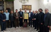 تجلیل مدیرکل ورزش استان از قهرمان اسبق کشتی لرستان