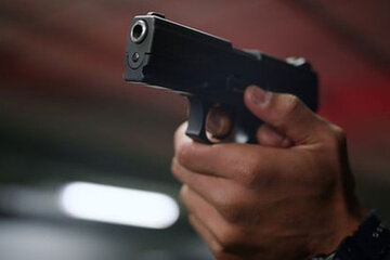 عکس | تصویری از محافظی که قصد ترور خاتمی را داشت