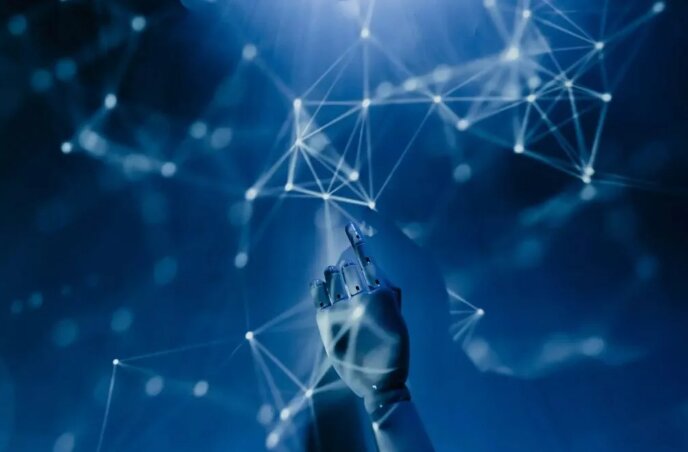 رقیب پیشرفتهتر ChatGPT از راه رسید