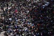 ببینید | اخراج گزارشگر بی‌بی‌سی از تظاهرات مردمی