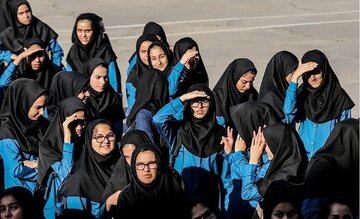 «شرط حجاب‌نداشتن» دختران در مدرسه / چالش‌های «محرم‌سازی» در مدارس