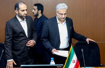 پیشروی «چراغ خاموش» امام صادقیها در «پاستور» / «پل مدیریت» به «نیاوران» هم رسید پیشروی «چراغ خاموش» امام صادقیها در «پاستور» / «پل مدیریت» به «نیاوران» هم رسید