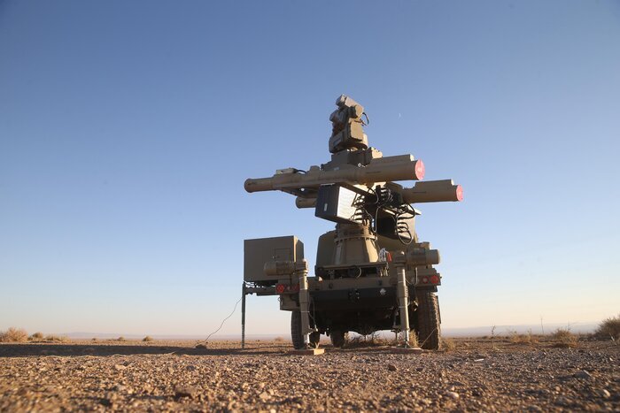 قدرتنمایی «سامانه مجید» مستقر در مراکز حساس کشور در رژه ارتش/ عکس