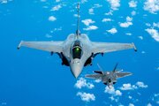 جنگنده‌ای که اف ۲۲ آمریکا را شکست داد به عربستان می‌رسد/ عکس