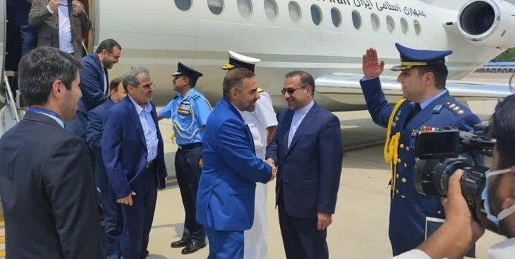 ورود وزیر دفاع به «دهلی نو» / هدف از سفر امیر آشتیانی به هند چیست؟