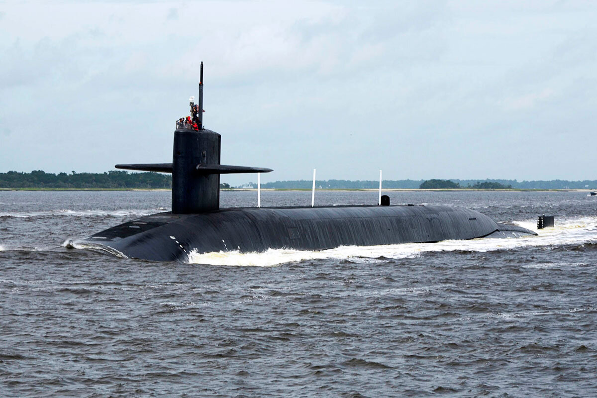 زیردریایی اتمی آمریکا مستقر می‌شود/ وقوع جنگی دیگر؟