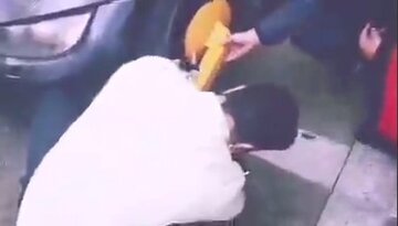 «توقیف اولین خودرو» به اتهام بیحجابی / «قفل چرخ» در پارکینگ منزل مالک + عکسها «توقیف اولین خودرو» به اتهام بیحجابی / «قفل چرخ» در پارکینگ منزل مالک + عکسها