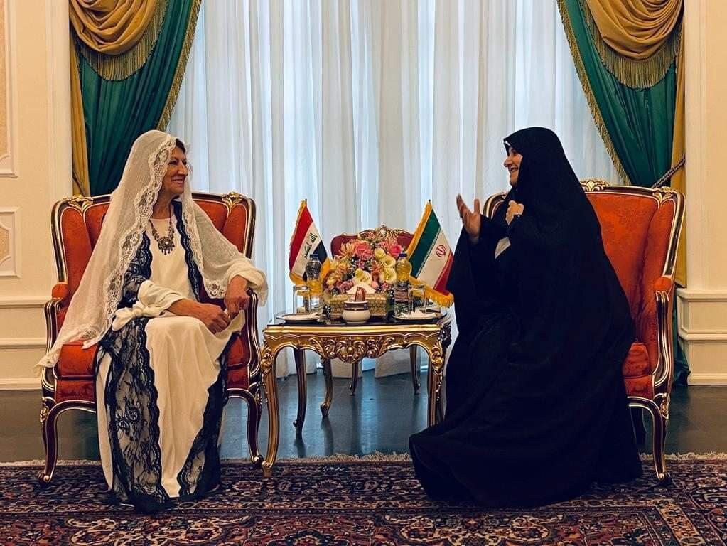 دیدار همسران رؤسای جمهور ایران و عراق + عکس‌ها