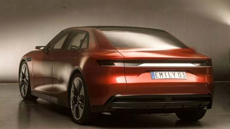 سدانی برقی با آیندهای نامشخص!/ عکس