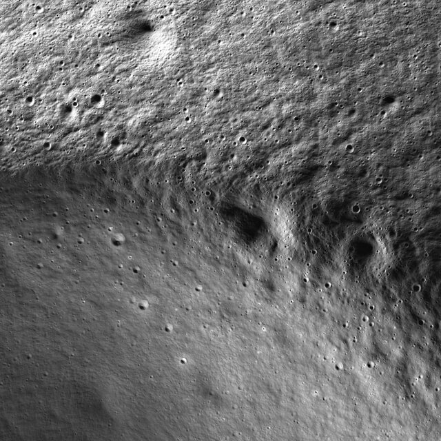 عکس‌های بی‌نظیر دوربین ناسا از قطب جنوب ماه