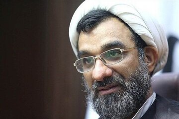زیبایی زنان و کشف حجاب در سخنان بسیار مهم دبیر شورای عالی انقلاب فرهنگی