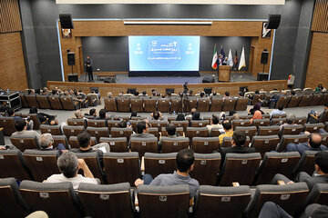 دومین همایش بررسی چالشهای مهندسی برق در صنعت ساختمان در مشهد برگزار شد
 دومین همایش بررسی چالشهای مهندسی برق در صنعت ساختمان در مشهد برگزار شد