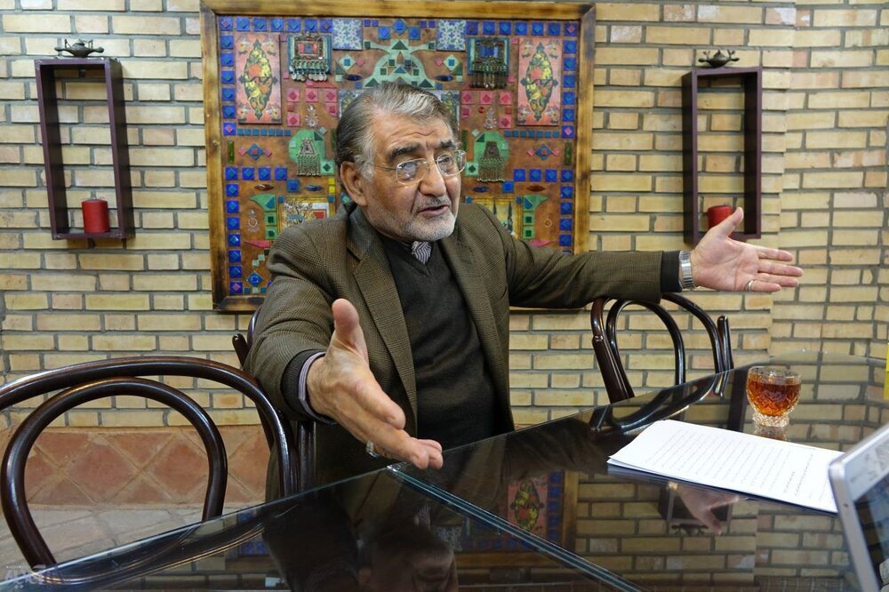 ردپای قماربازها در بازار ارز/ آلاسحاق: مراقب باشید؛ از هستی ساقط میشوید