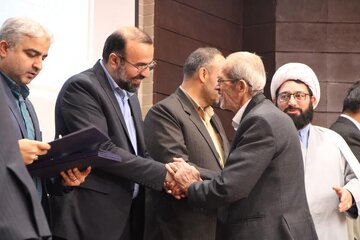 شوراها پل ارتباطی مردم با حاکمیت هستند