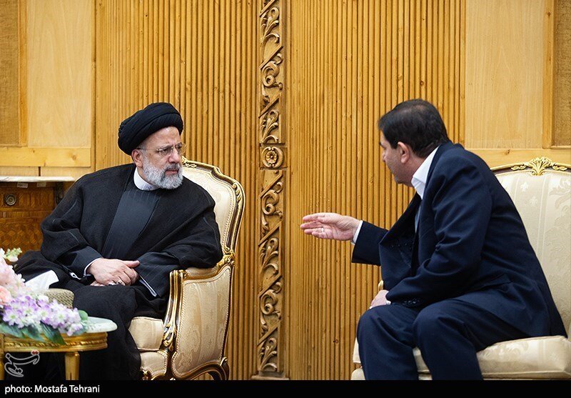 تصاویرِ پربازتاب از واپسین «مذاکره» مخبر و رئیسی در «بدرقه» سفر به سوریه