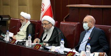  انتقاد رئیس مجمع تشخیص مصلحت از طرح «شفافیت قوای سه‌گانه»