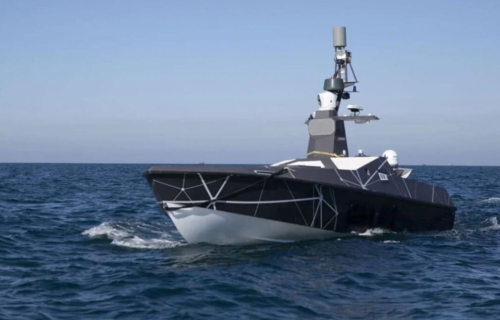 شهپاد آمریکایی که عبورش از تنگه هرمز خبرساز شد/ عکس