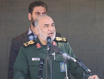 فرمانده کل سپاه: رژیم صهیونیستی پوسیده به «سقوط» نزدیک‌ شده
