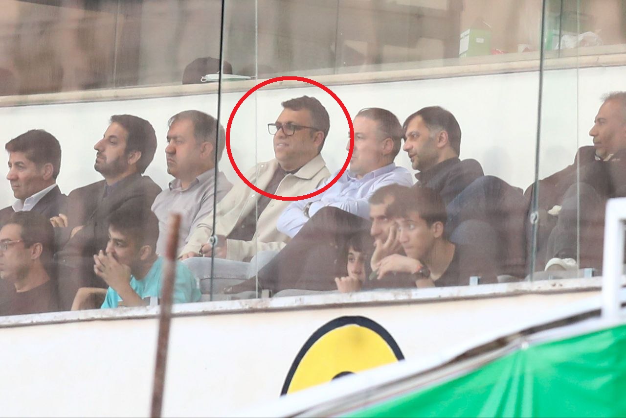 عکس | مشاوران فتح اللهزاده در جایگاه ویژه