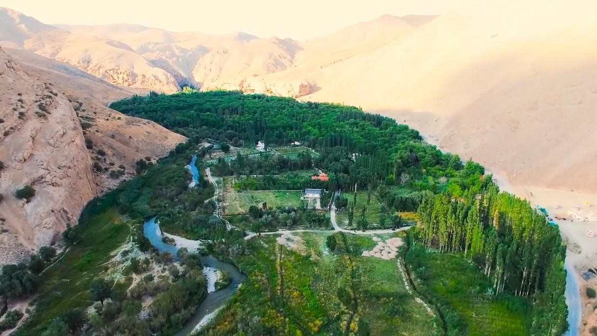 مقاصد مناسب برای سفر با قطار در تابستان تا گرمازده نشوید